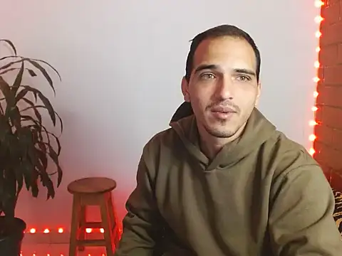 Maax3023 online show from 13, 10, 2025