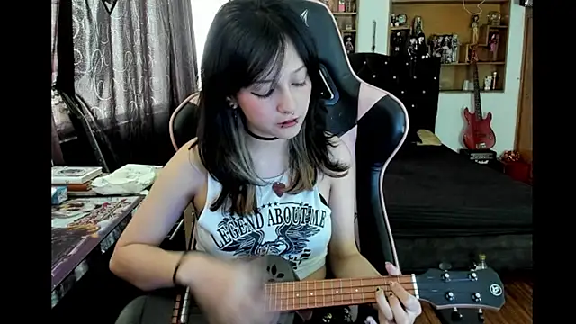 Maki Zein  online show from 12, 2, 2026