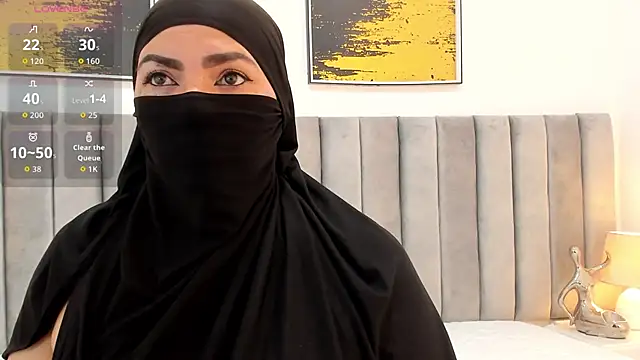  naylaa  online show from 12, 11, 2025