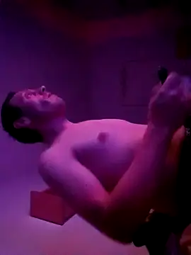 aripuppi95 online show from 10, 11, 2025