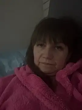 Butterfly8385 online show from 7, 2, 2026