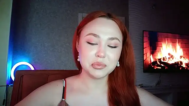 LolaMint  online show from 9, 11, 2025