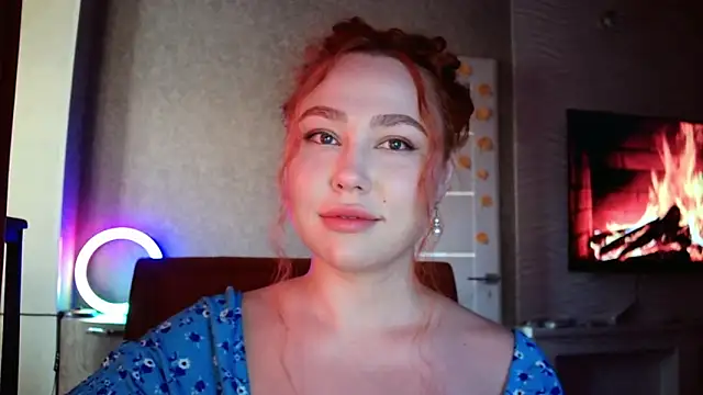 LolaMint  online show from 12, 11, 2025