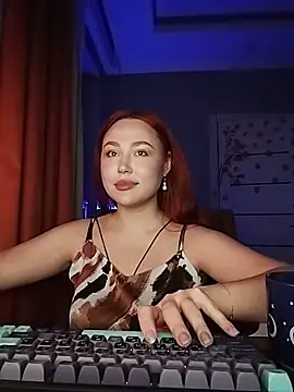 LolaMint  online show from 28, 11, 2025