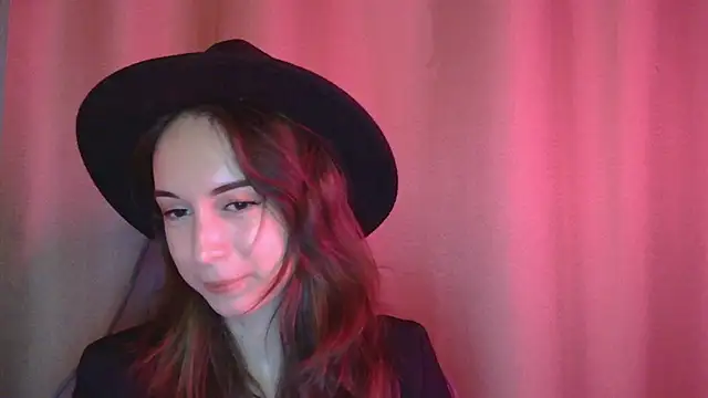 VeraLush online show from 5, 11, 2025