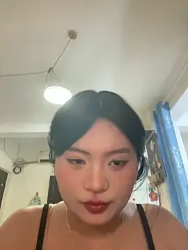 lan-xinh1 online show from 22, 10, 2025