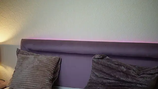 Snapshot of JoelleApril chatting on 10, 7, 2026 JoelleApril online show from 10, 7, 2026