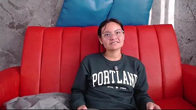 Snapshot of _kita chatting on 5, 12, 2025 kita online show from 5, 12, 2025