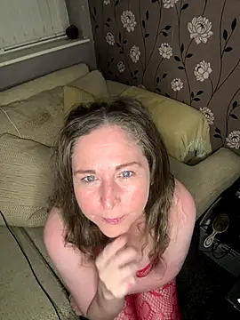 foxy-Chantelle online show from 18, 10, 2025