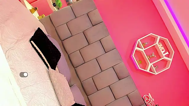 KIISHANNY online show from 1, 11, 2025