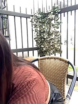 Snapshot of ElectraPink_ chatting on 8, 1, 2026 ElectraPink online show from 8, 1, 2026