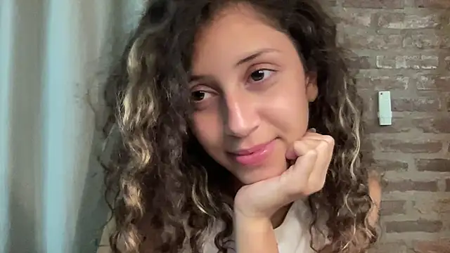 Snapshot of absoluthorrorfield chatting on 7, 11, 2025 absoluthorrorfield online show from 7, 11, 2025