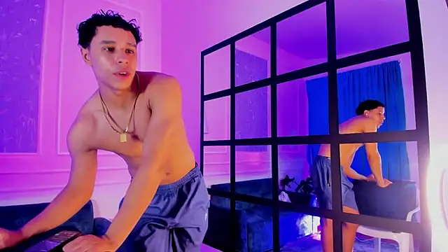 Adrian Volt online show from 7, 11, 2025