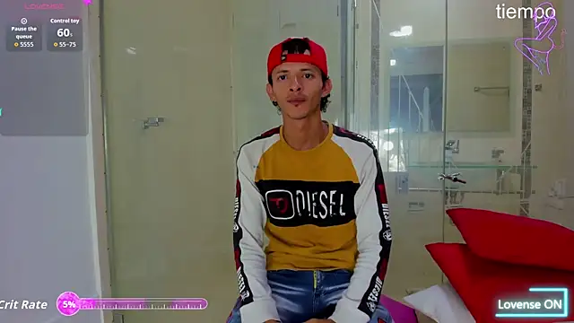 Snapshot of Mystic_temptation18 chatting on 16, 10, 2025 Mystic temptation18 online show from 16, 10, 2025