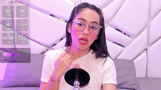 GabbiePrice online show from 18, 5, 2026