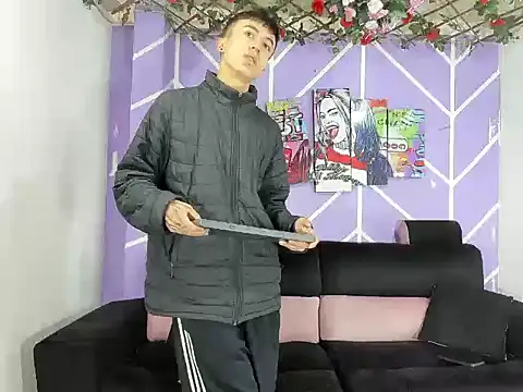 heyy noah11 online show from 28, 3, 2026