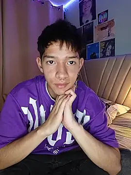 heyy noah11 online show from 14, 7, 2026