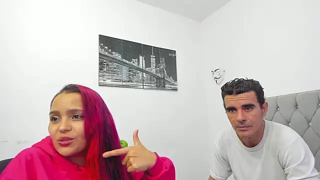 Sofi And Santy online show from 22, 11, 2025