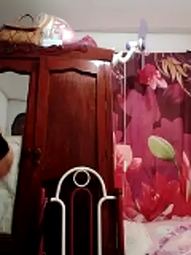 Snapshot of merr_ann123 chatting on 4, 3, 2026 merr ann123 online show from 4, 3, 2026