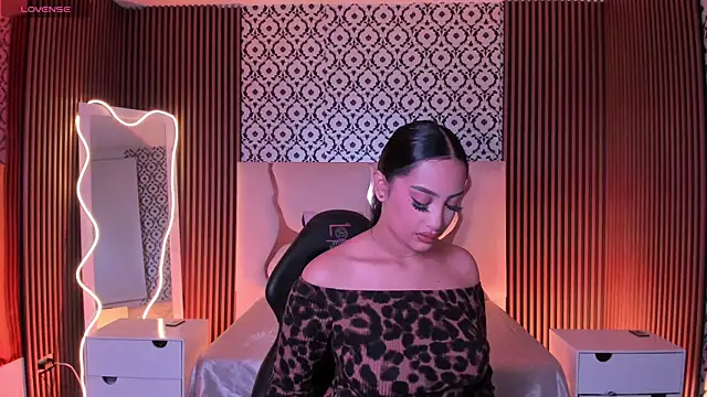 BEELLA TAY1 online show from 30, 3, 2026