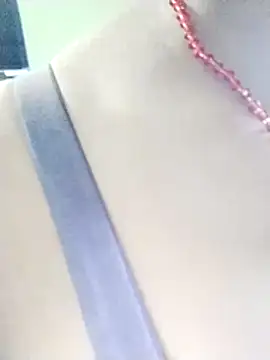 Snapshot of kiara-simmi chatting on 23, 11, 2025 kiara-simmi online show from 23, 11, 2025