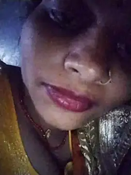 Snapshot of kiara-simmi chatting on 3, 12, 2025 kiara-simmi online show from 3, 12, 2025