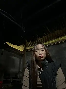 Snapshot of Maymay__ chatting on 22, 10, 2025 Maymay online show from 22, 10, 2025