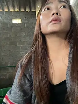 Snapshot of Maymay__ chatting on 16, 11, 2025 Maymay online show from 16, 11, 2025