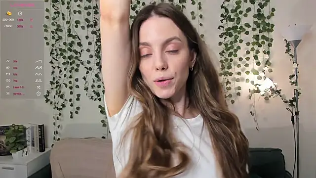 sweet and flirt online show from 28, 10, 2025