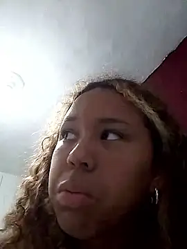 Camilanifeta online show from 19, 12, 2025