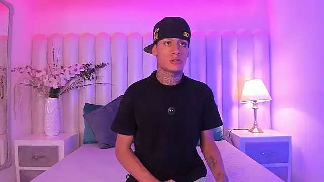 Snapshot of GaelCarter chatting on 28, 10, 2025 GaelCarter online show from 28, 10, 2025