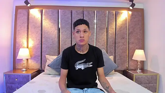 Snapshot of GaelCarter chatting on 28, 11, 2025 GaelCarter online show from 28, 11, 2025