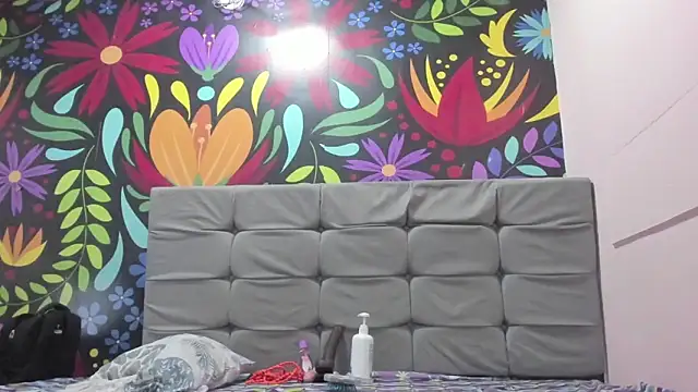 Snapshot of scarleth_blonde69 chatting on 19, 2, 2026 scarleth blonde69 online show from 19, 2, 2026