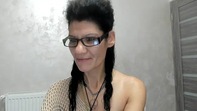 SweetSin40 online show from 24, 11, 2025