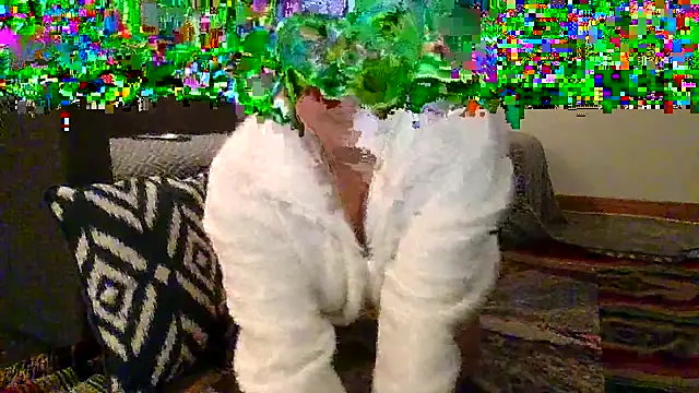 Snapshot of magical_jasmine chatting on 17, 11, 2025 magical jasmine online show from 17, 11, 2025