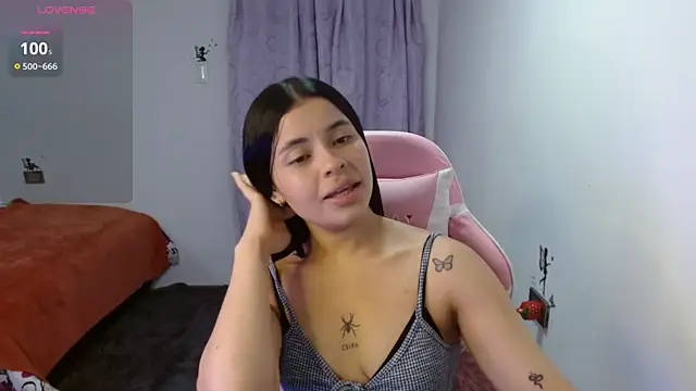 Megan ve online show from 25, 10, 2025