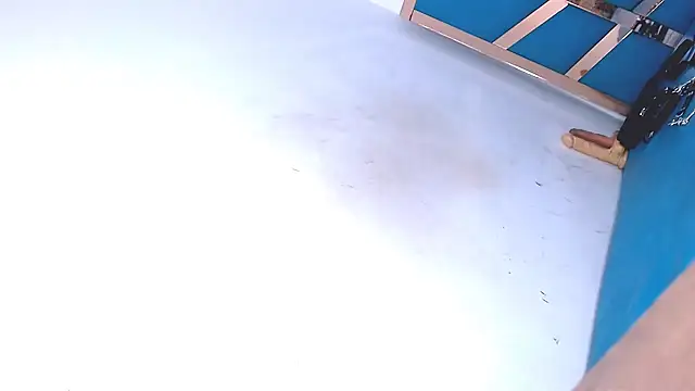 VioletGil Party  online show from 21, 4, 2026