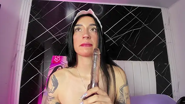 Snapshot of Candy_leilaa3 chatting on 7, 6, 2026 Candy leilaa3 online show from 7, 6, 2026