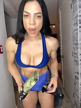 Snapshot of Kattefit chatting on 2, 2, 2026 Kattefit online show from 2, 2, 2026