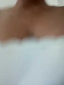 Snapshot of Zoya-Baby1 chatting on 2, 11, 2025 Zoya-Baby1 online show from 2, 11, 2025