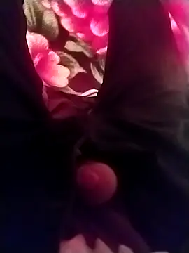 Snapshot of Playboyx143@xh chatting on 17, 11, 2025 Playboyx143xh online show from 17, 11, 2025