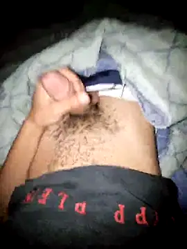 Snapshot of magrelo10 chatting on 10, 11, 2025 magrelo10 online show from 10, 11, 2025