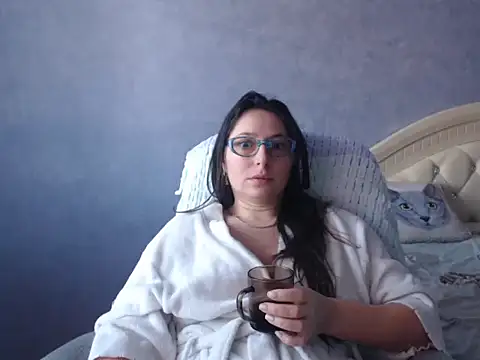 LuckyLisa23 online show from 13, 1, 2026