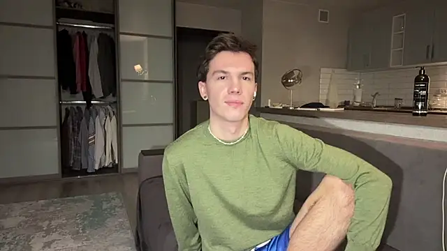 Jeremy1Scott online show from 10, 11, 2025