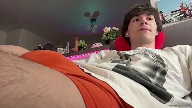 Snapshot of Jeremy1Scott chatting on 2, 3, 2026 Jeremy1Scott online show from 2, 3, 2026