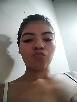 Candy Pussy  online show from 15, 10, 2025
