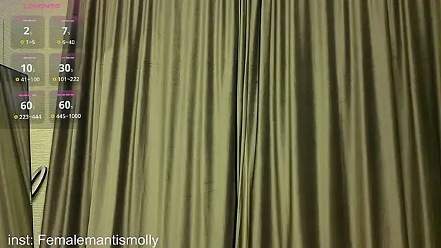 MissPompadure online show from 1, 12, 2025