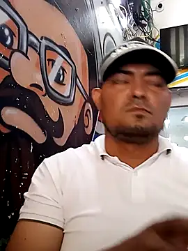 sexyandres 23 online show from 14, 4, 2026