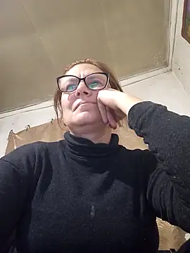 Snapshot of Mary_wey chatting on 23, 10, 2025 Mary wey online show from 23, 10, 2025