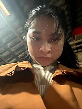 Snapshot of Linh-xxx chatting on 10, 11, 2025 Linh-xxx online show from 10, 11, 2025